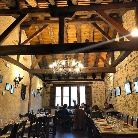 La Casa Vieja Турегано